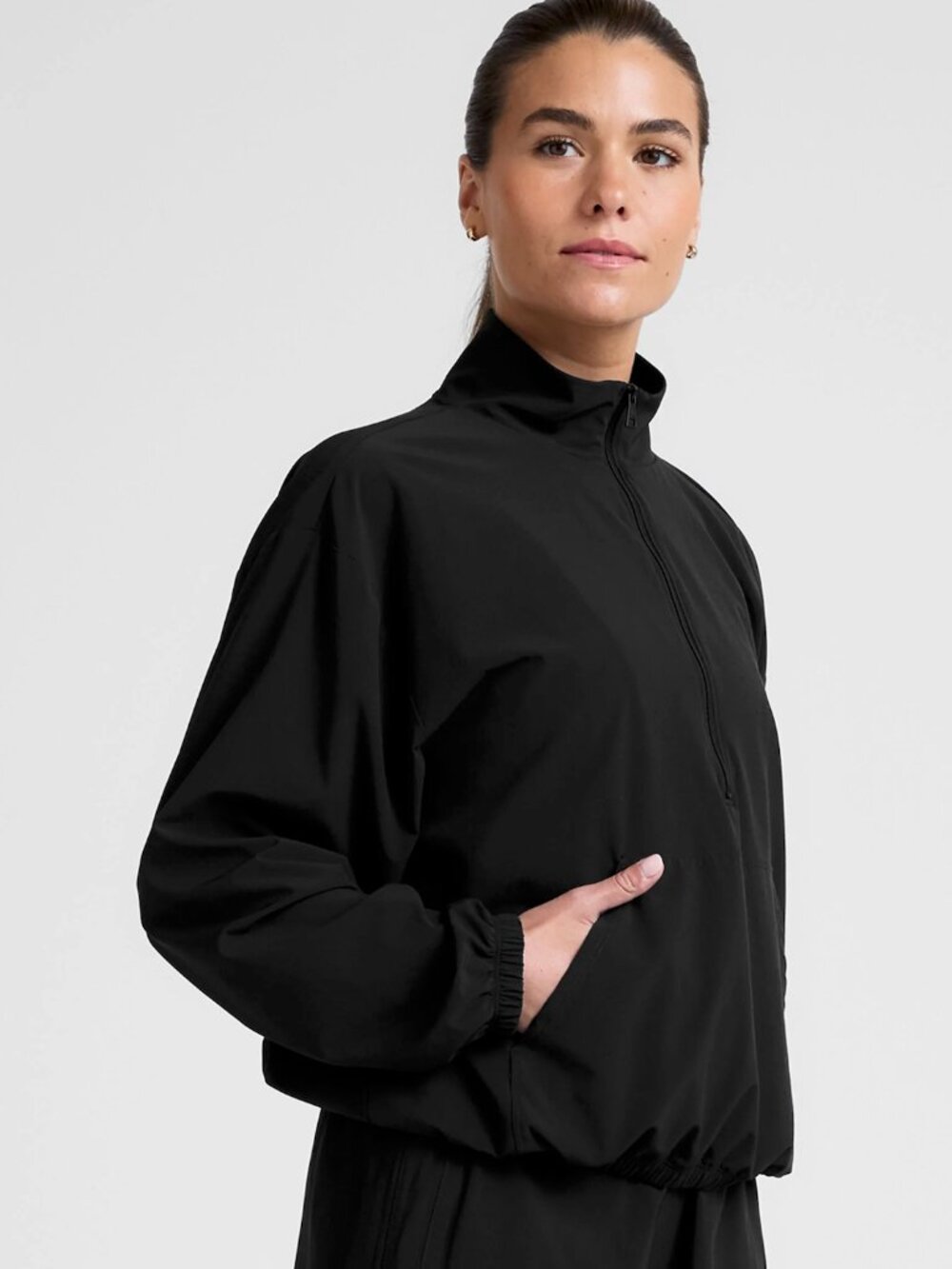 Beyond Yoga Black Stretch Woven In Stride Half Zip Pullover Jacket, NEW